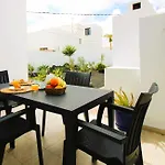 Holiday home Casa Tabaiba Con Jardin Y Barbacoa Tias