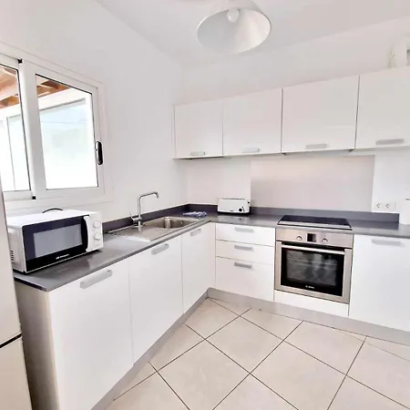 Casa Tabaiba Con Jardin Y Barbacoa بيت للعطل