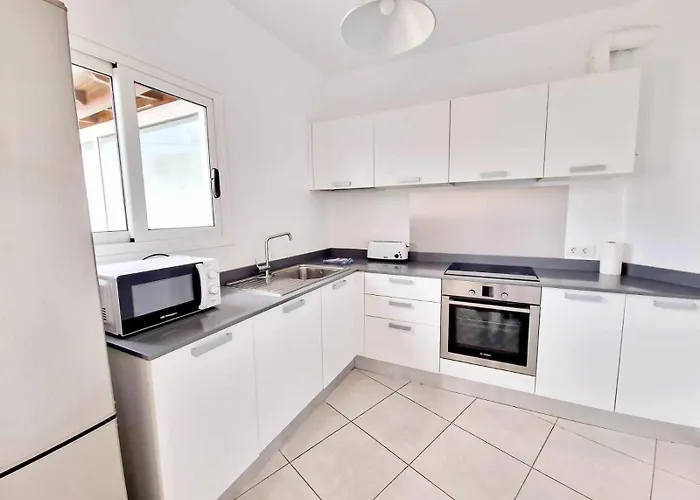 Casa Tabaiba Con Jardin Y Barbacoa بيت للعطل