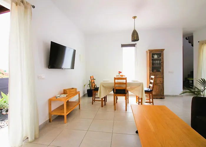 Casa de Férias Casa Tabaiba Con Jardín Y Barbacoa