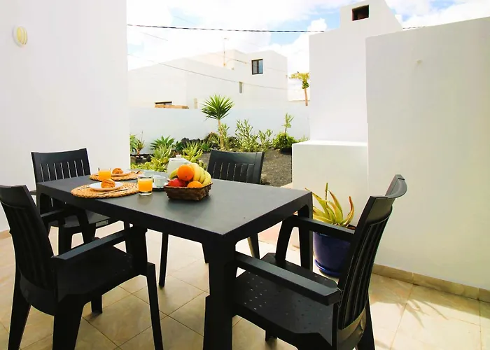 Casa de Férias Casa Tabaiba Con Jardín Y Barbacoa Tías