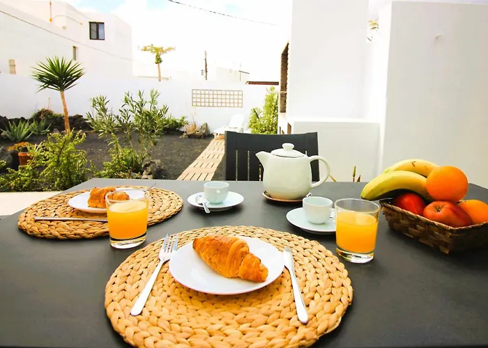 Casa Tabaiba Con Jardin Y Barbacoa بيت للعطل تياس